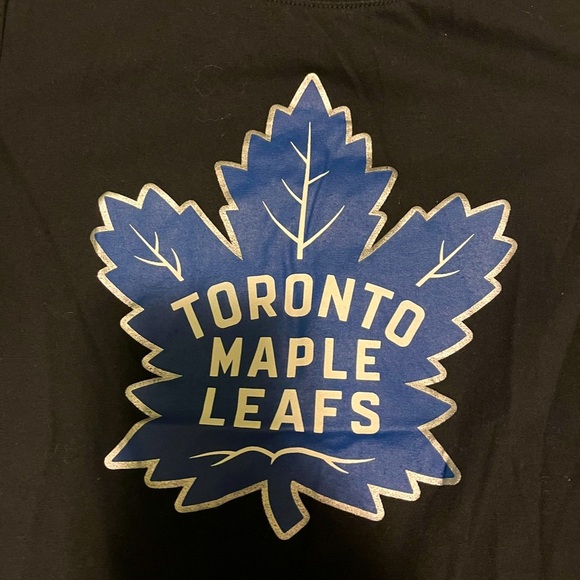 Toronto Maple Leafs T - Picture 2 of 3